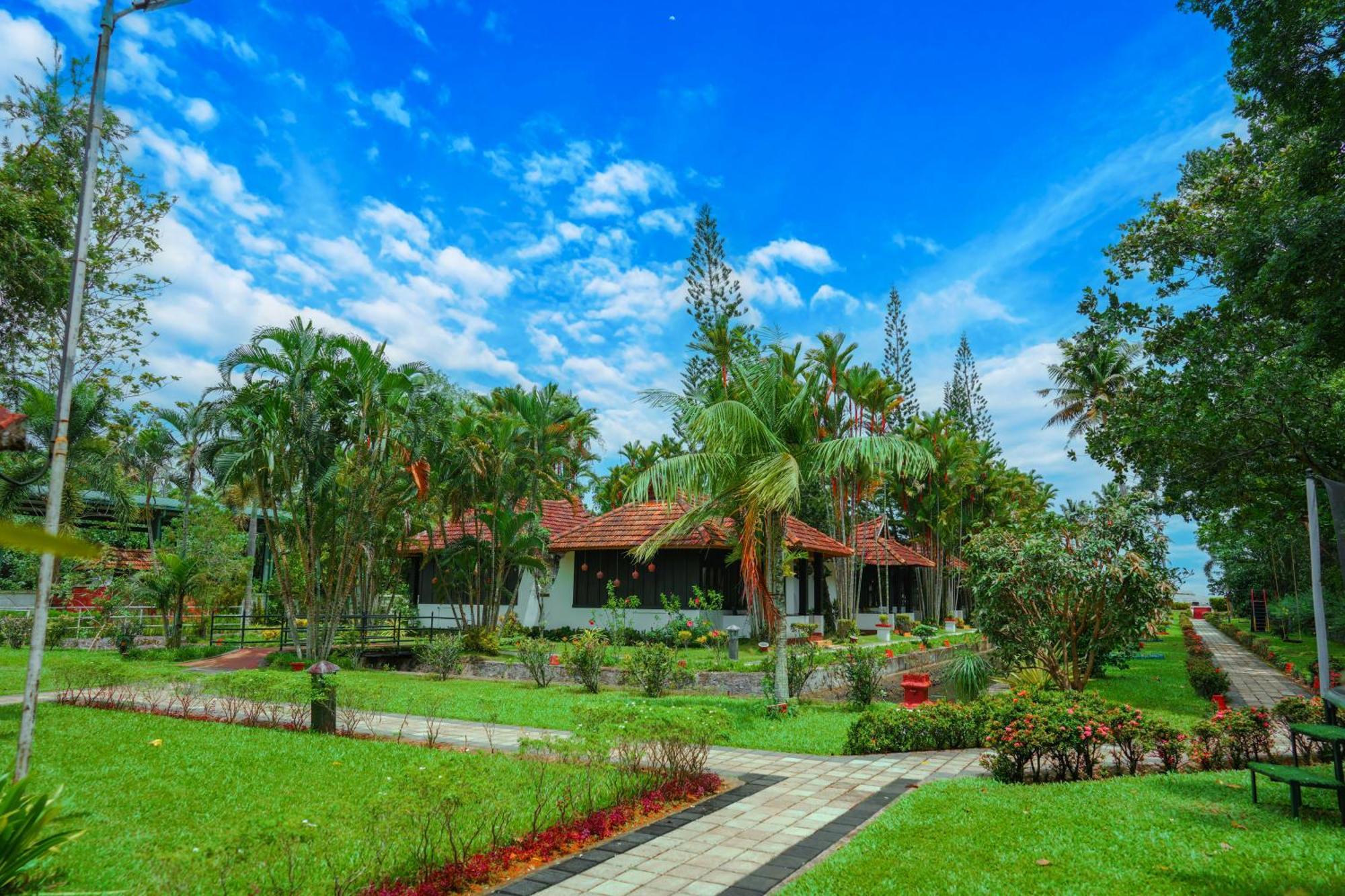Paradise Heritage Resort Kumarakom Eksteriør billede